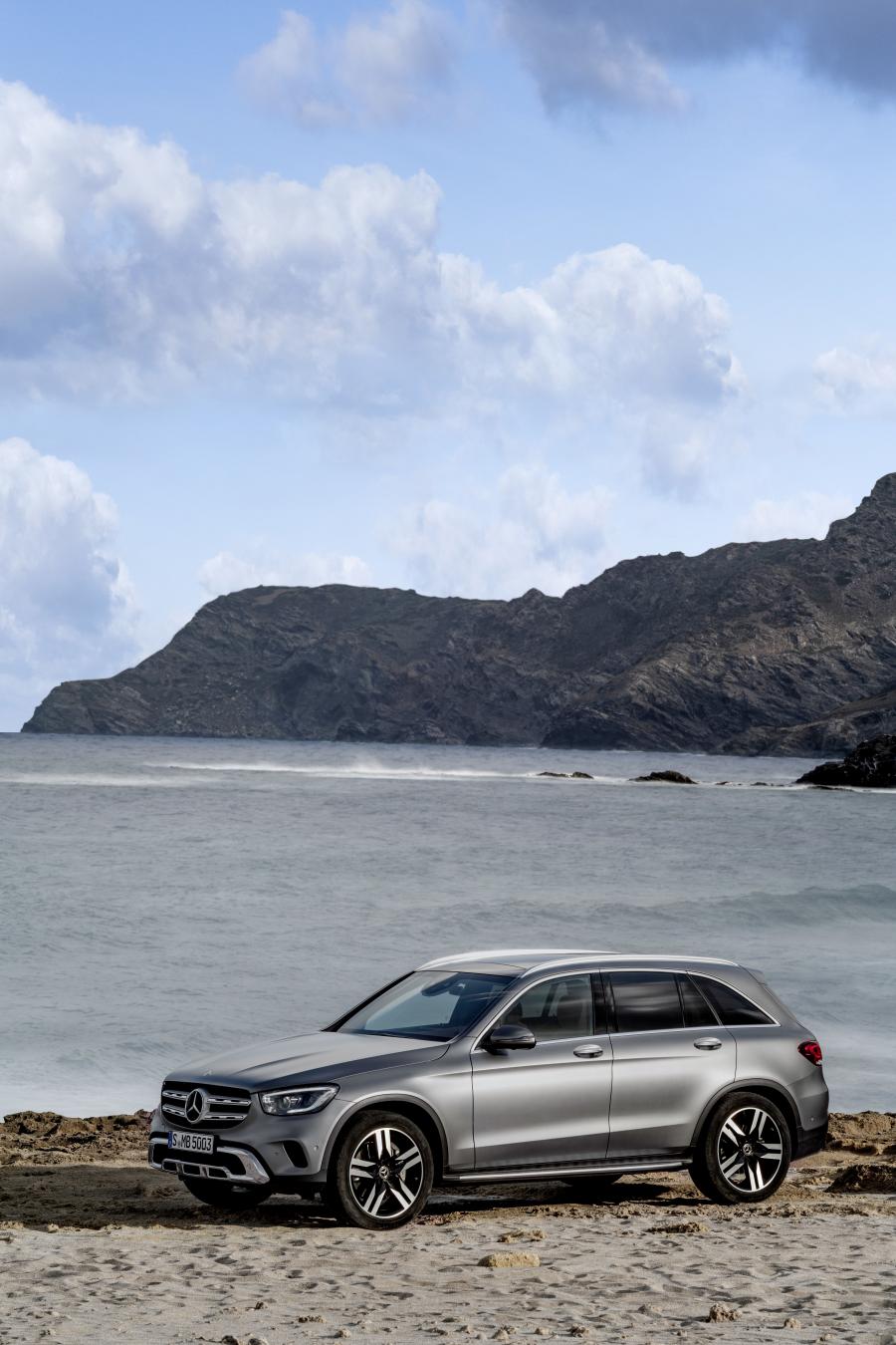  Mercedes-Benz GLC300 4Matic (X253) 2019 года  (WW) (фото 14 из 41)